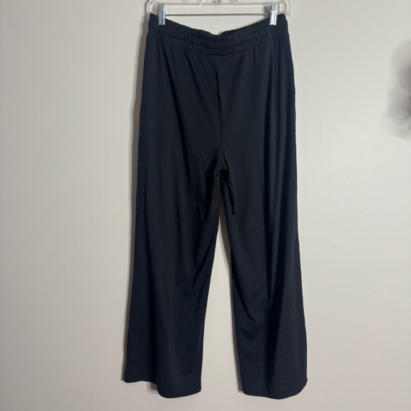 Vuori Halo Essential Wide Leg Pant Black Medium M - Picture 6 of 8